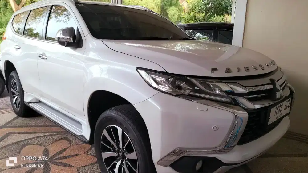 Dijual mobil pajero sport,kondisi terawat dan jarang dipakai