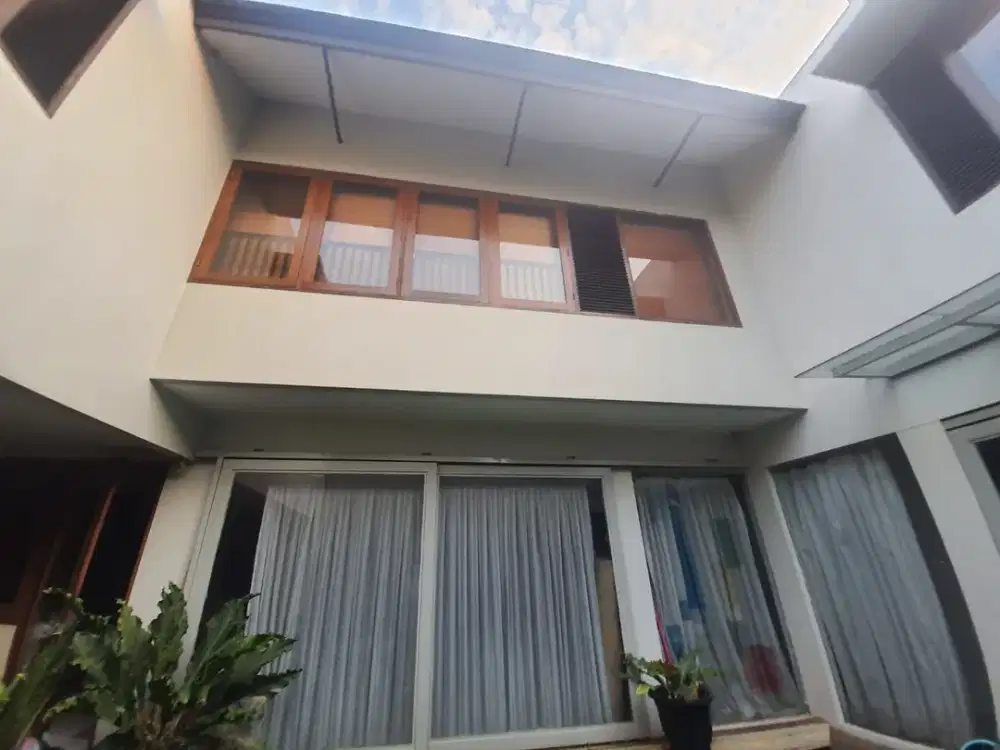 Taman Puri Bintaro (Cluster Elit di Puri Bintaro) - Rumah Desain Unik Karya Arsitek Ternama Cocok untuk Invest (Ada Calon Penyewa sd 5 Tahun)