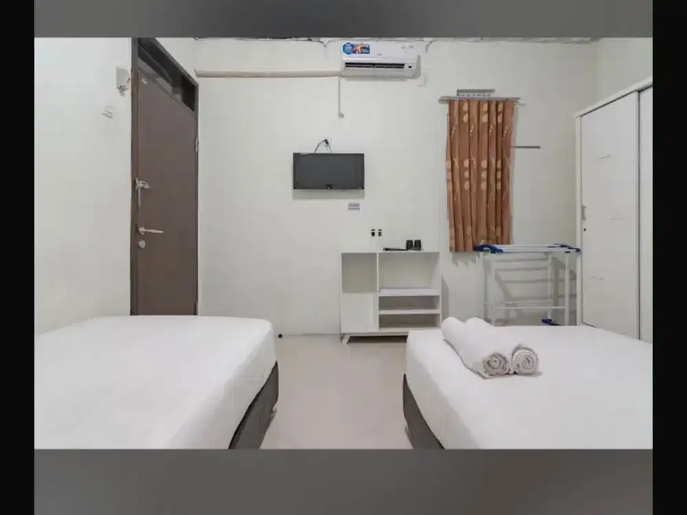 Kos Kost Hotel 30 Kamar Strategis Sayap BKR