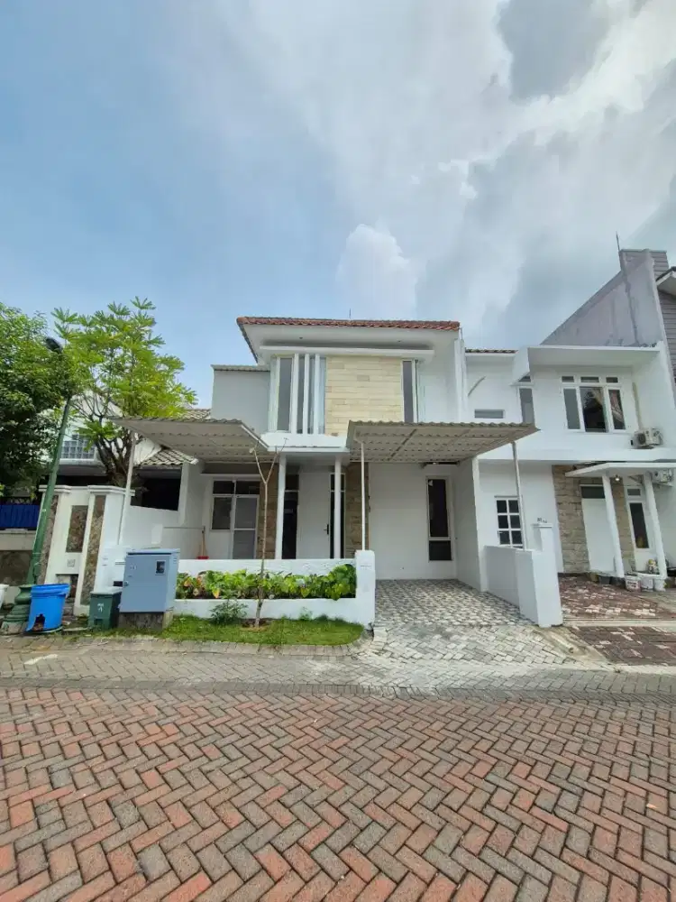 Dijual Rumah 2 lantai Taman Puspa Raya citraland