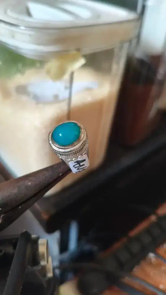 Batu Bacan kantoran