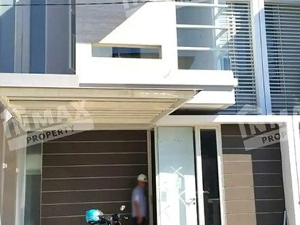 Rumah Siap Huni Full Furnished di Gunung Anyar Surabaya