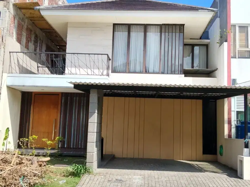 Disewakan Rumah Pakuwon Villa Bukit Regency 3 Sby