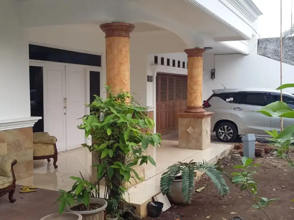 Rumah Pondok Bambu luas 448mtr Kavling Al Duren Sawit Strategis Cantik Siap Huni
