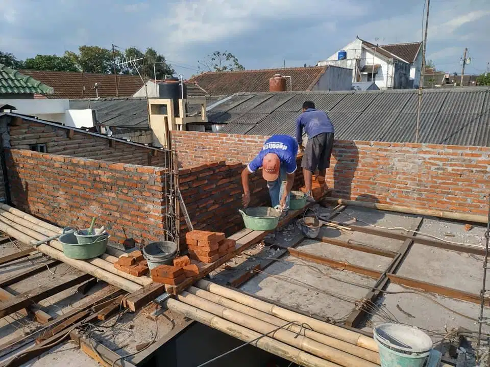 Renovasi Rumah Lama Menjadi Baru Penambahan Struktur Kuat