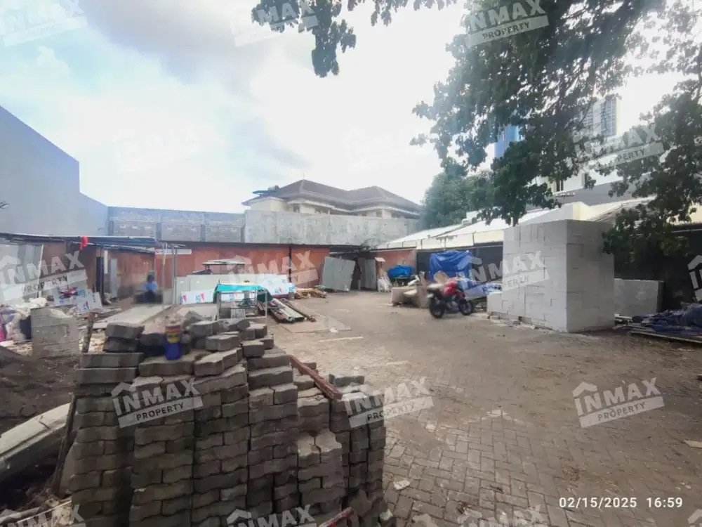 Tanah Luas 700 Lingkungan Elit Tengah Kota Surabaya, Dekat Mall & Akses Tol