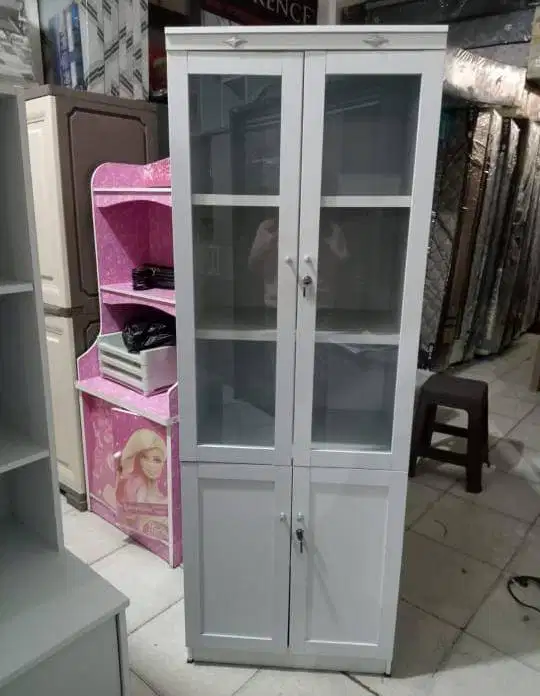 lemari hias 2 pintu minimalis