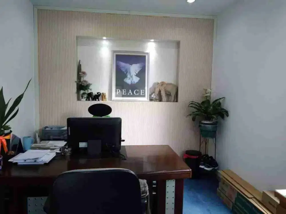 kantor di S Parman