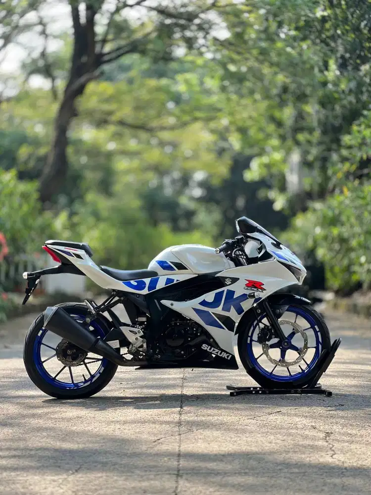 SUZUKI GSX 150R 2020 PUTIH KM RENDAH PAJAK ON FULL MULUS