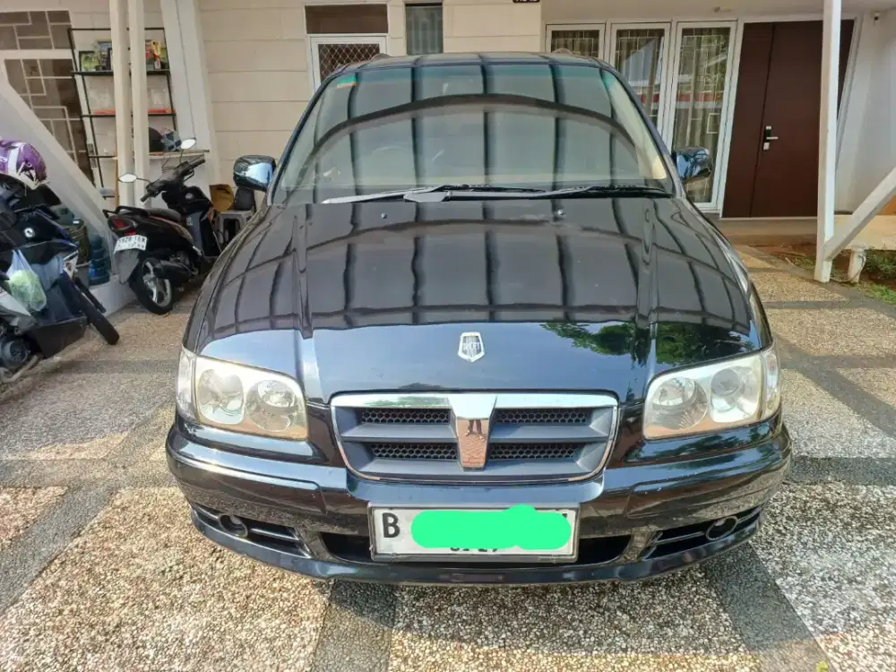 Hyundai Trajet XG AT 2009 Warna Hitam Edisi Terakhir