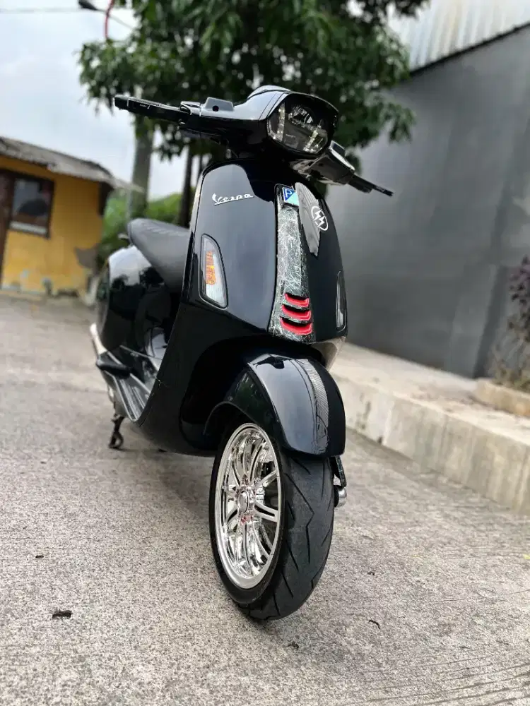 Vespa Sprint Carbon iGET ABS 2018 Limited Fullmods