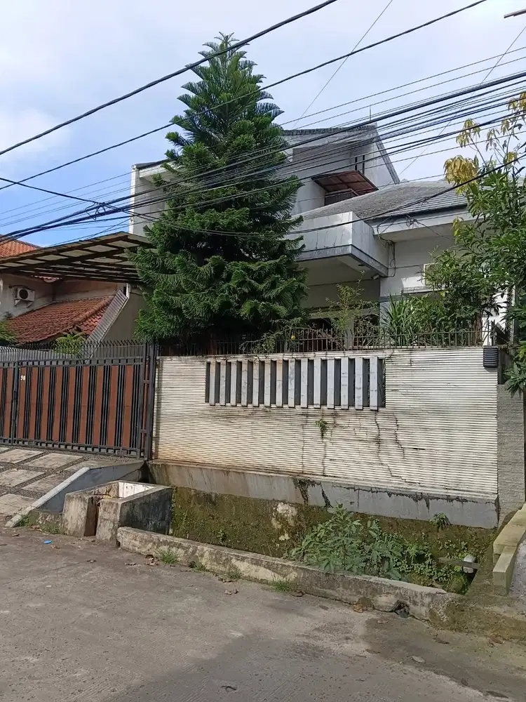 Dijual Rumah SHM Modern Minimalis 2Lt