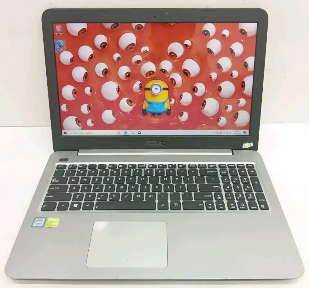 Laptop Asus X556UF
