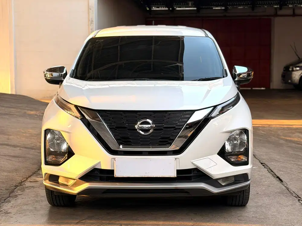 Nissan Livina VL AT 2021