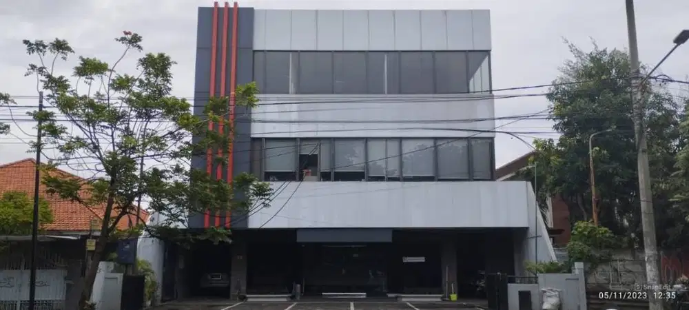 Dijual Bangunan Kantor Jalan Jemur Andayani 3 Lantai Siap Pakai Strate