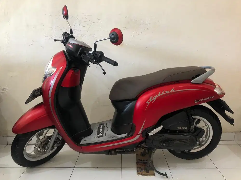 Scoopy Stylish merah th.2020!!
