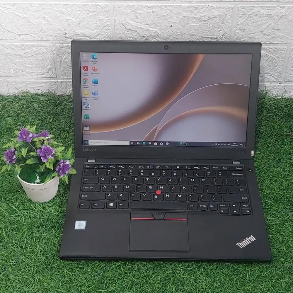LENOVO THINKPAD X260 INTEL CORE i5-6300U RAM 8GB SSD 256GB