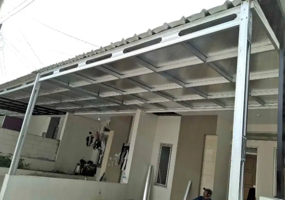 Kanopi baja ringan atap galvalum terpasang