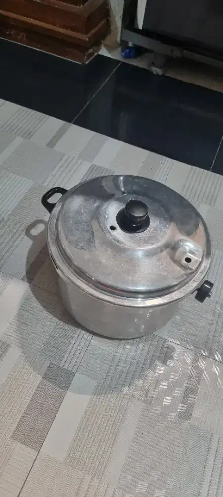 Panci presto NIKITA stainless steel tebal