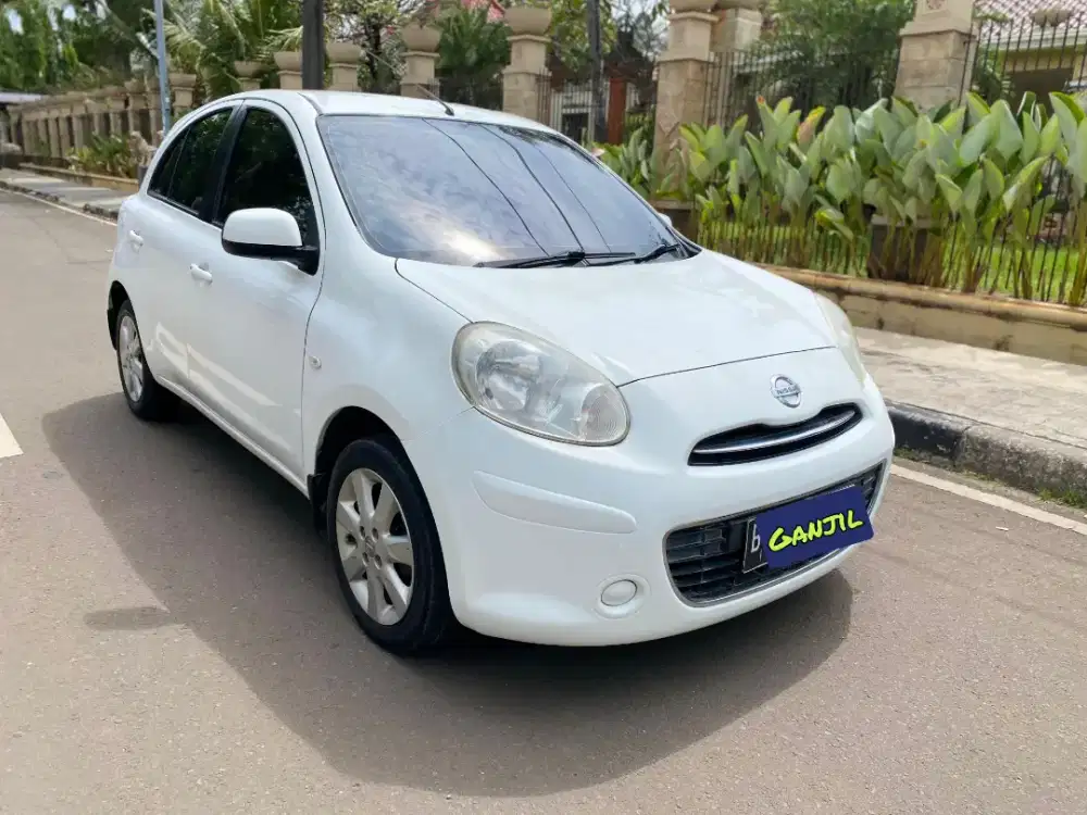 March L Matic 2013 Putih Mulus Terawat Siap Pakai