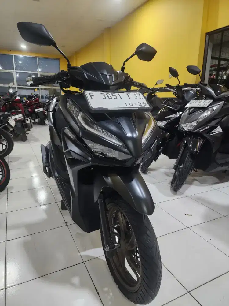 JUAL MURAH CASH KREDIT VARIO 125 CBS ISS