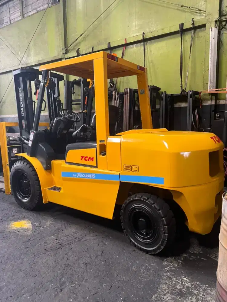 Forklift TCM 5 Ton,Matic,Tiang 3 Meter,Mesin S6S,Ban Single,Tahun 2019
