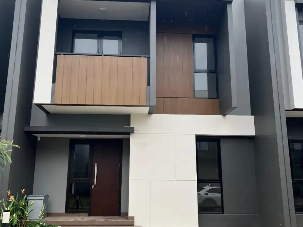 Rumah Summarecon Crown Gading 2 Lantai Bekasi