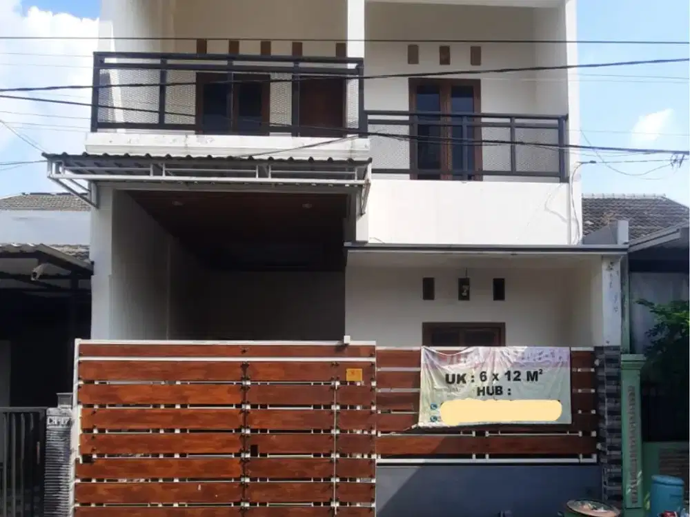 Rumah 2 Lantai banyak kamar, Perum Puri Indah, Tengah Kota Sidoarjo