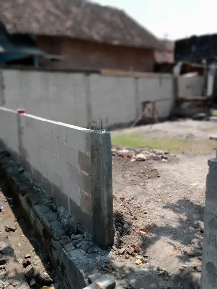 Dijual Rumah hitung TANAH
