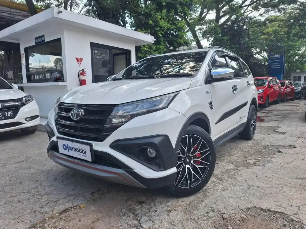 hot sale - Toyota Rush 1.5 TRD Sportivo 7 Bensin-AT OTOMATIS-2019