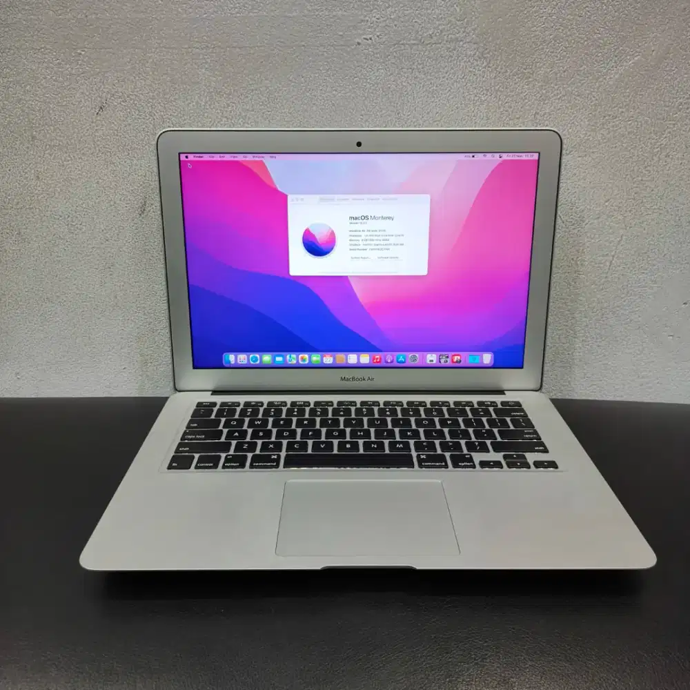 Macbook Air 13 inch 2017 Core i5 - 1,8GHz RAM 8GB / 128GB ( Second )