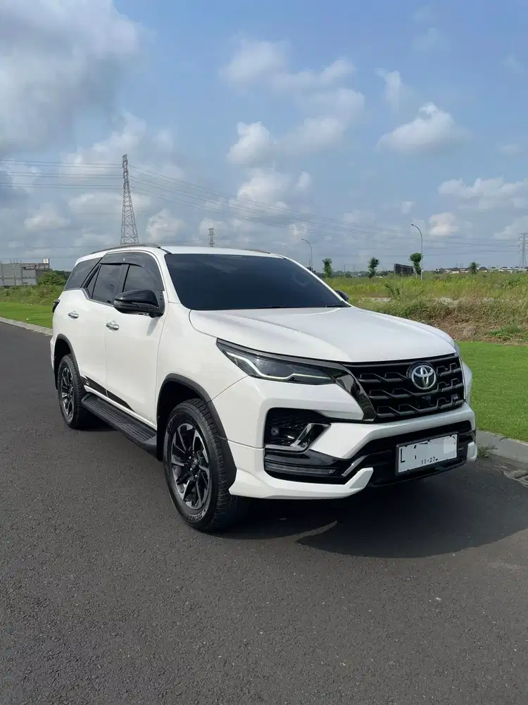 Toyota Fortuner GR 2.4 2021 LOW KM ! 18RB ! ISTIMEWA !