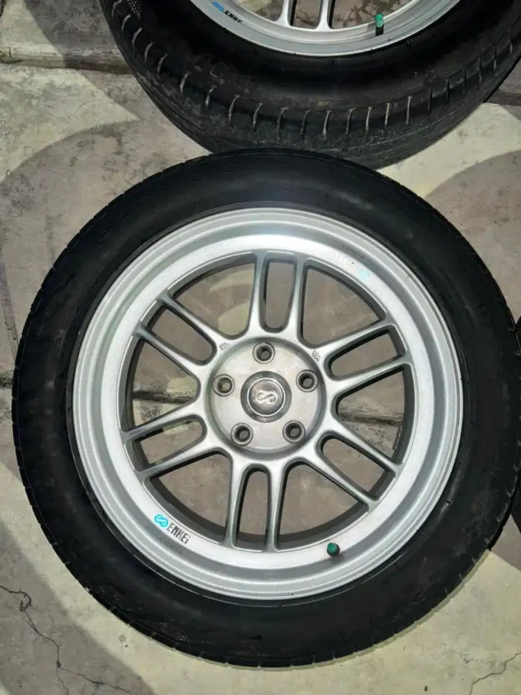 Velg Enkei RPF1 Ring 17 + Ban Accelera Phi R17 - Kondisi Siap Pakai