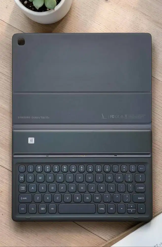 Samsung Tablet Book Cover Keyboard Samsung Tab S5E / SM-T725