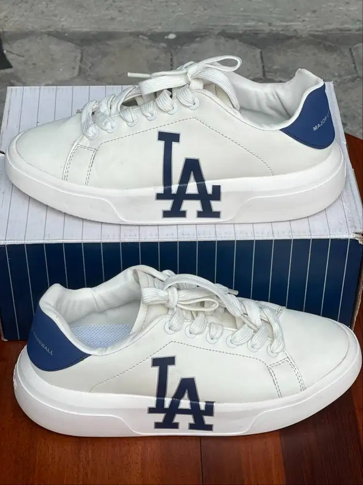 MLB LA Dodgers Chunky Classic Sneaker White Blue Size 41/260mm Koleksi