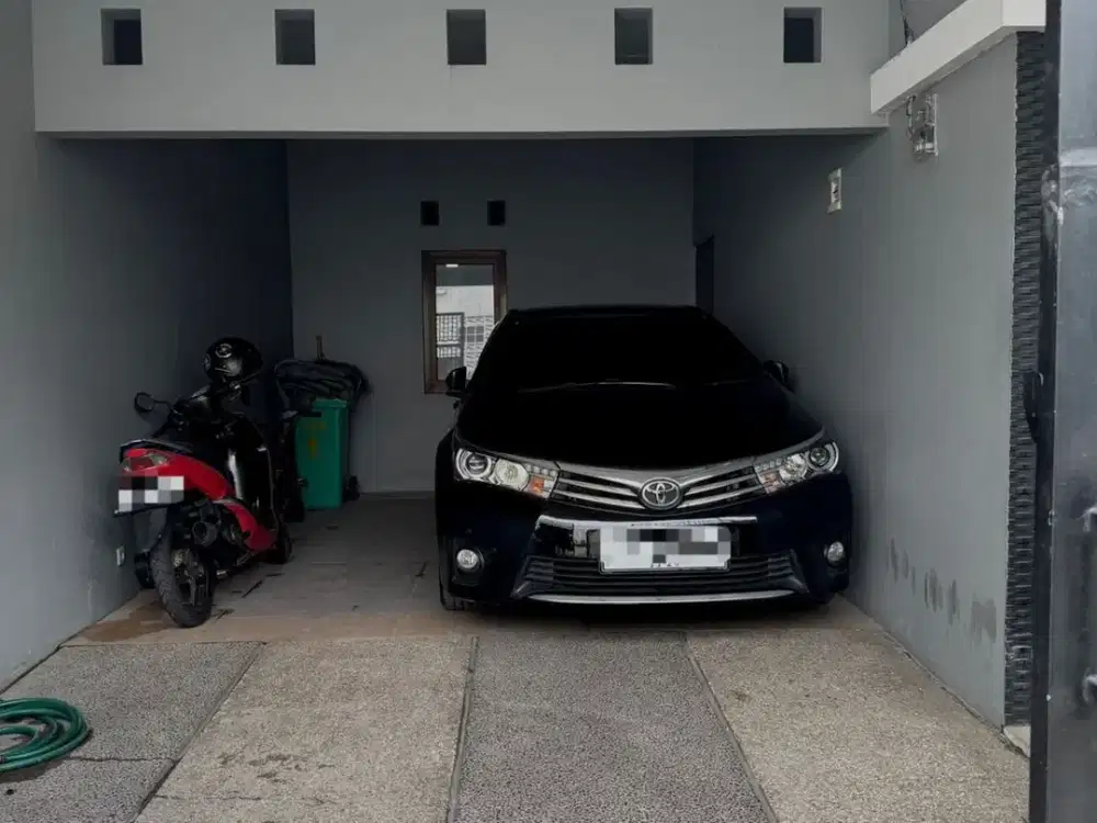 DIJUAL RUMAH 2 LANTAI DI MARGAHAYU RAYA BANDUNG SEMI FURNISH STRATEGIS AMAN DAN NYAMAN