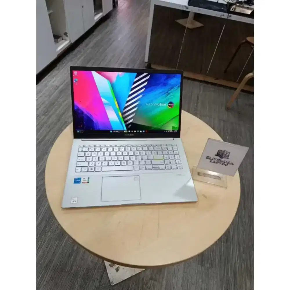 Asus Vivobook 15 OLED K513E Intel Core i5 1135G7 RAM8GB SSD 512GB 15,6