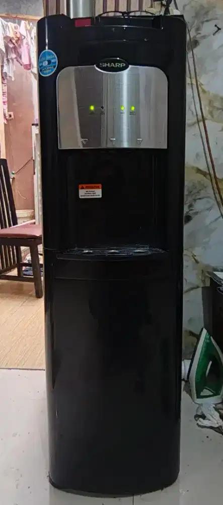 Dispenser galon bawah merek sharp