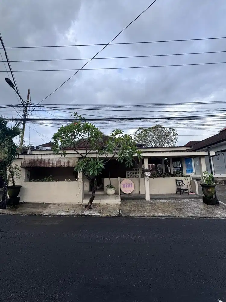 Disewakan tempat usaha siap pakai di Padonan - Tibubeneng, Bali.
