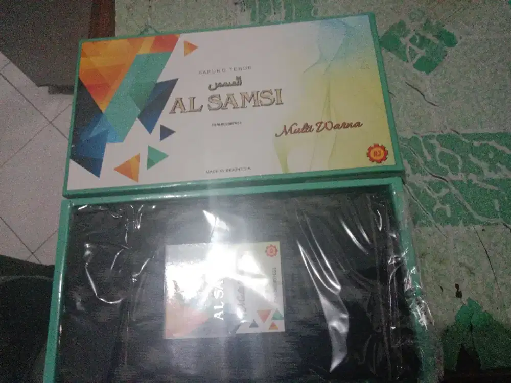 Sarung tenun Al Samsi