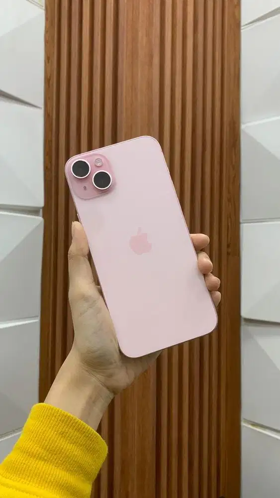 Second iphone 15 plus,128gb,pink ex ibox1111