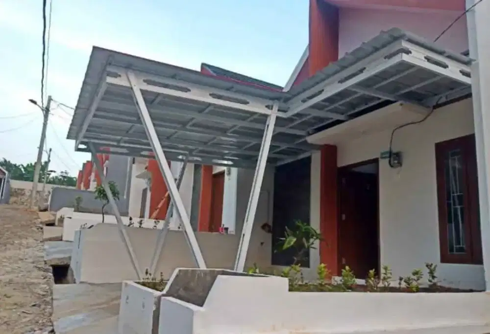 Kanopi baja ringan terpasang