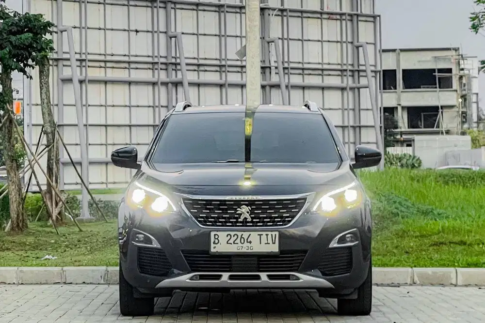 Peugeot 3008 1.6 Allure Plus Sunroof Panoramic AT Matic 2019 Abu abu