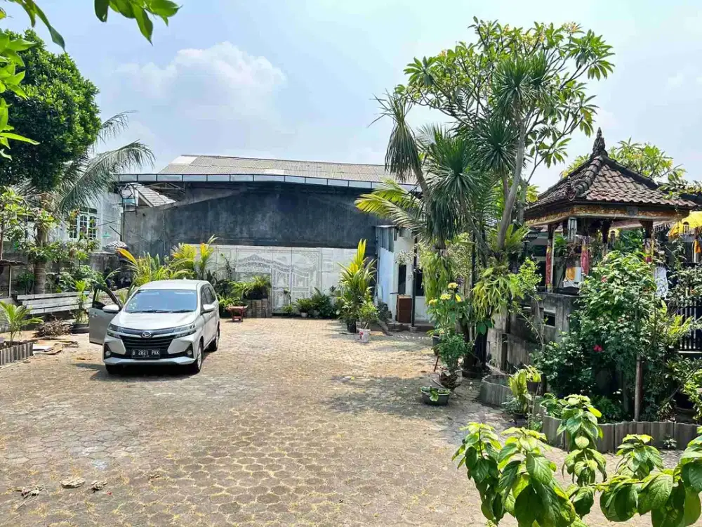 di jual rumah dengan luas tanah 1161m