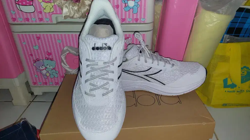 DIADORA SNIPE 2 WHITE/BLACK SIZE 43