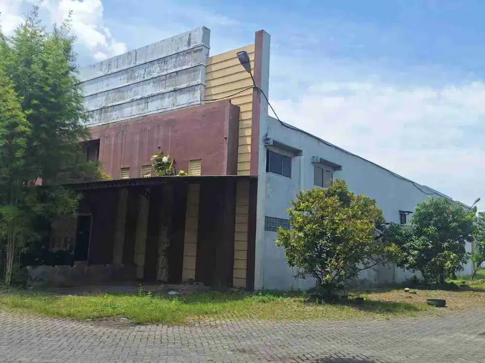 Komplek Pergudangan KIM III Jl Pulau Nias Utara