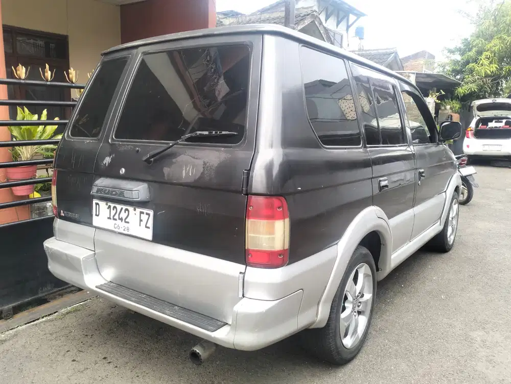 Kuda grandia 1.6 bensin sehat