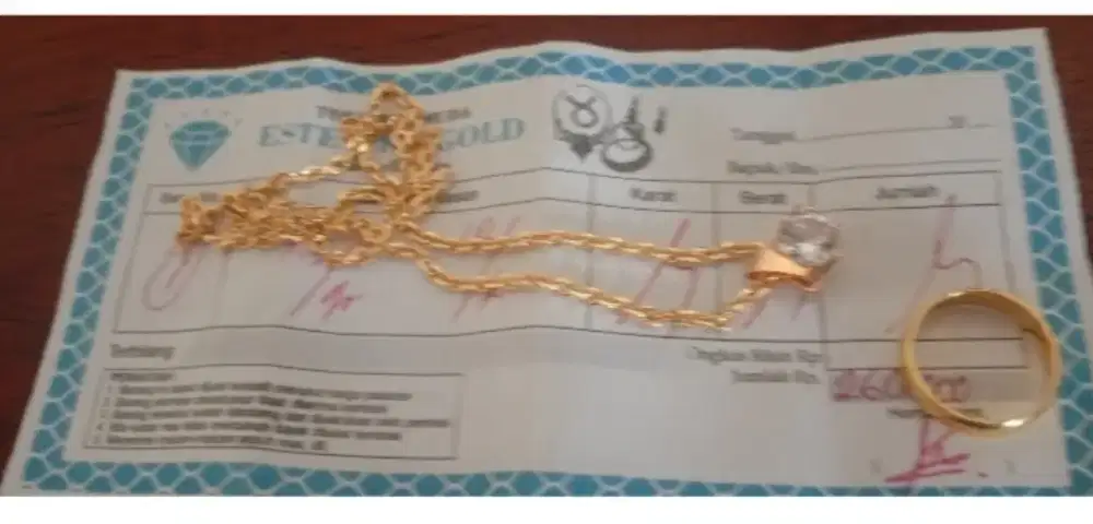 Di jual perhiasan emas muda