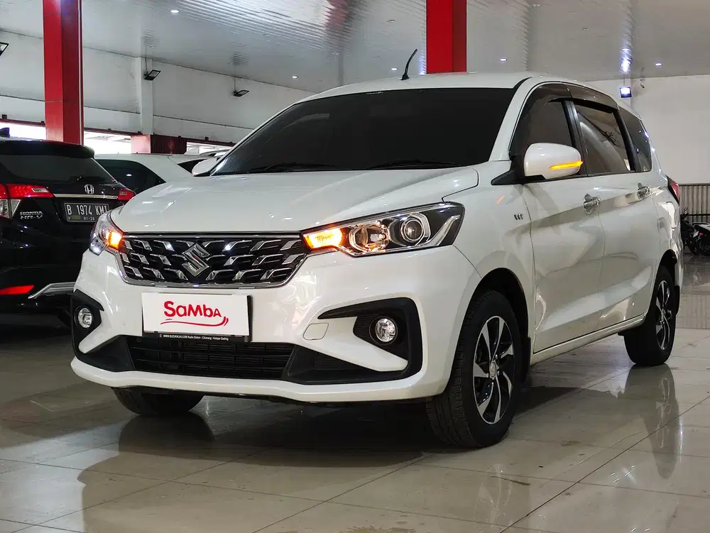 Ertiga GX Hybrid AT 2022 KM Antik 10rb