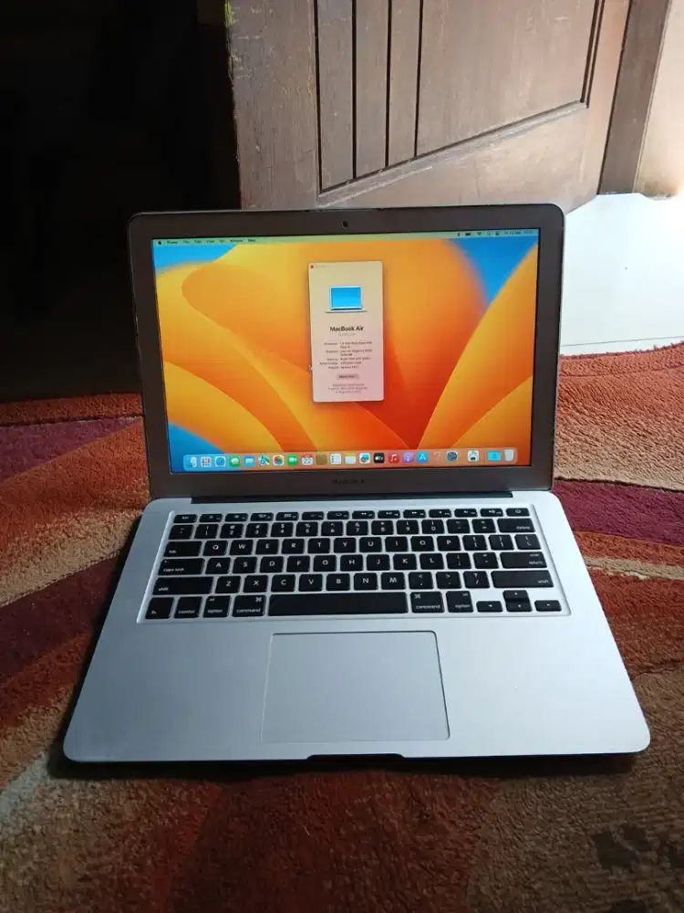 Macbook Air 13-inch.2017 8\128gb